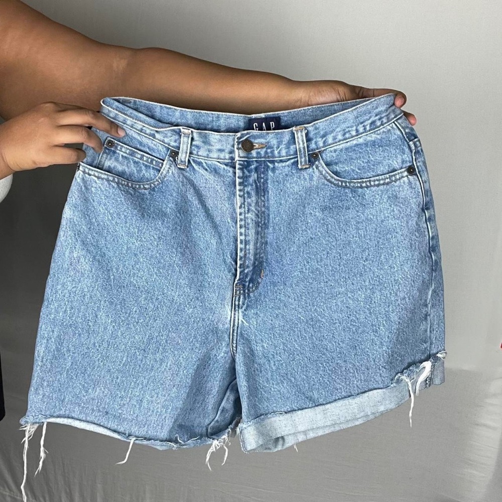 Light Wash Gap Shorts